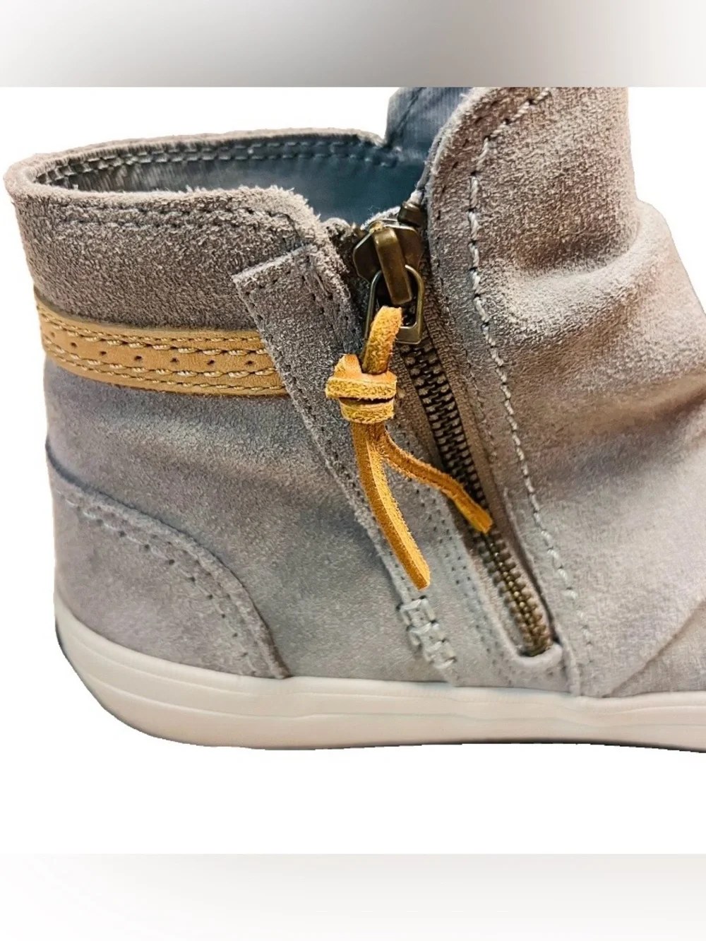Sperry Top Sider Crest Zone Waterproof Zip Boots Tassel Women’s Sz 9.5 Worn Once